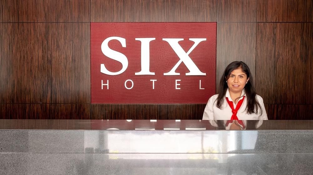 Hotel Six Expiatorio Guadalajara